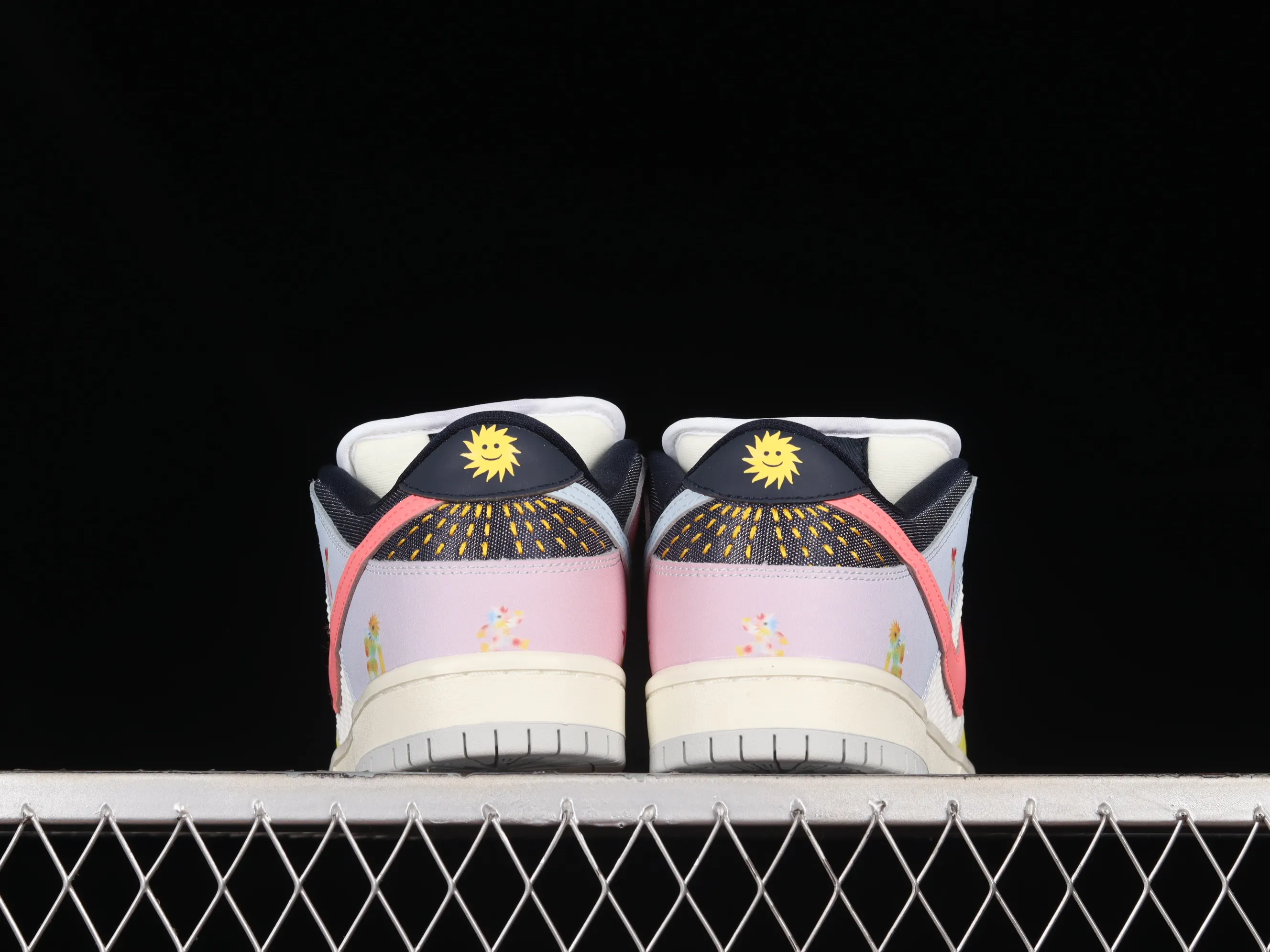 All categories Nk SB Dunk series Nk SB Dunk Low low-top sneakers F version Nk SB Dunk Low "Be True" Macaron color SB low-top sports and leisure sneakers DX5933-900